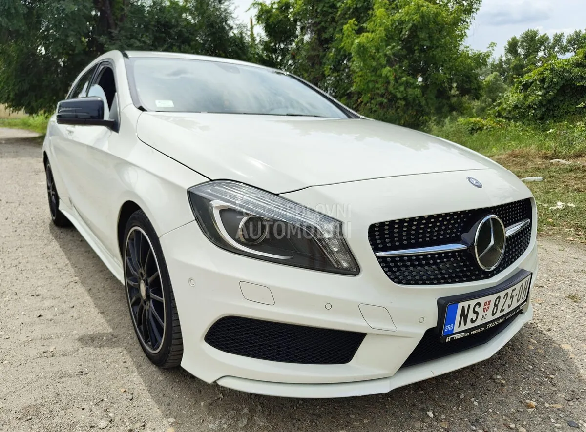 Mercedes-Benz A 180 2015 photo 3