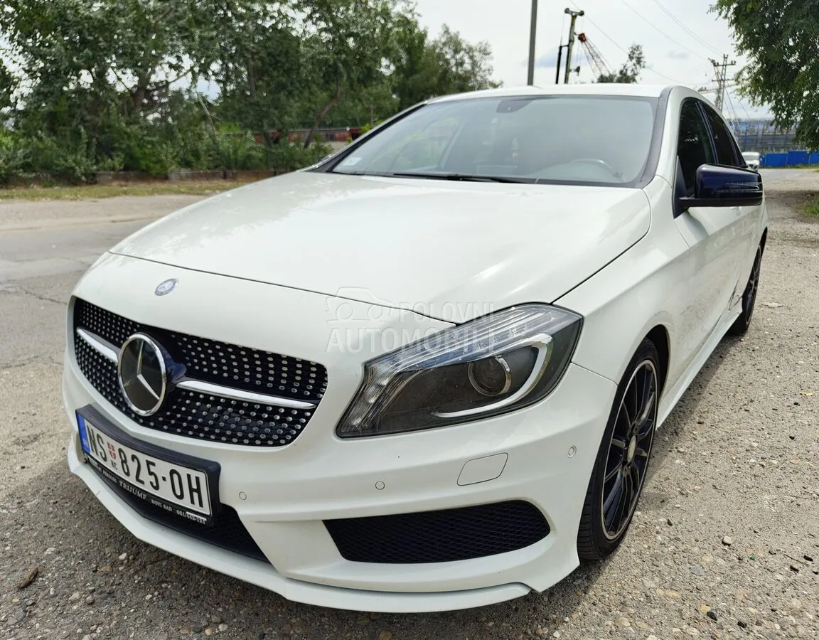 Mercedes-Benz A 180 2015 photo 2