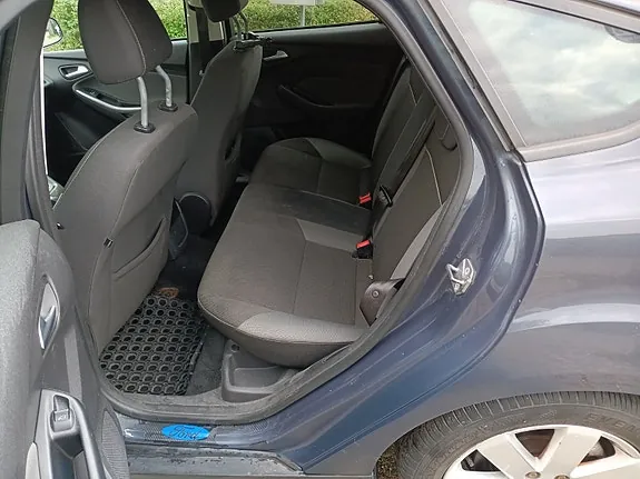 Ford Focus 2012 photo 4