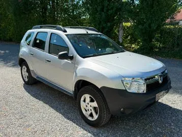 Dacia Duster 2013 photo 2
