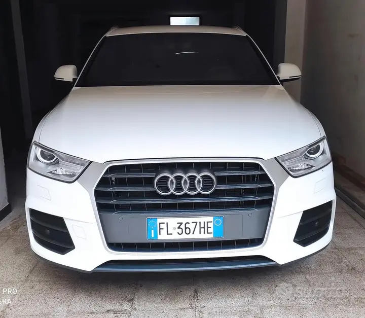 Audi Q3 2017 photo 2