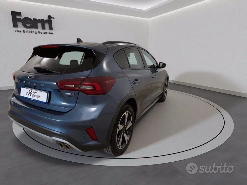 Ford Focus 2023 photo 5