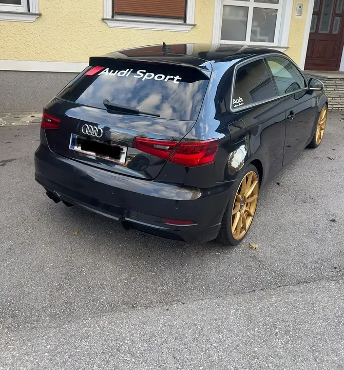Audi A3 2012 photo 3