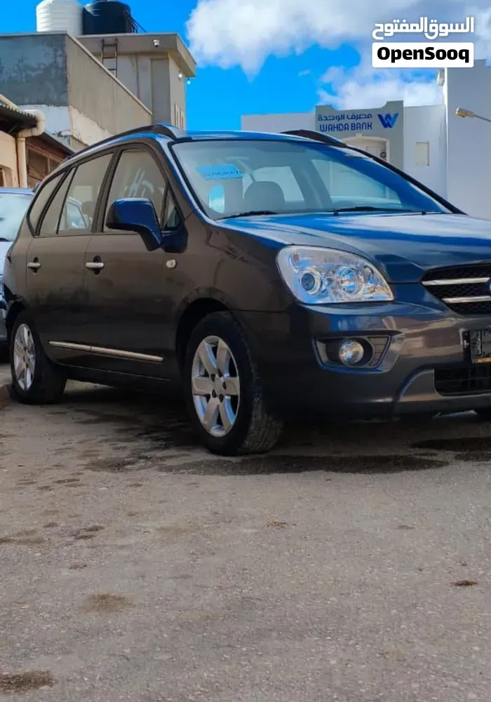Kia Carens 2007 photo 4