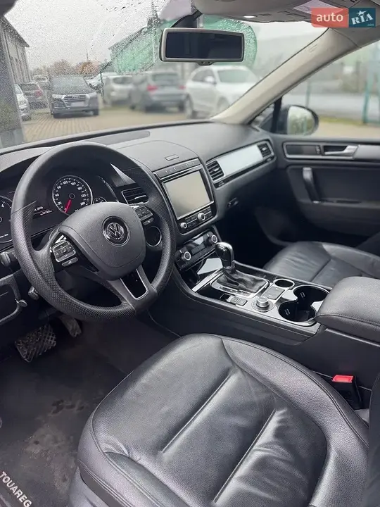 Volkswagen Touareg 2015 photo 3
