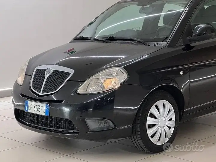Lancia Ypsilon 2010 photo 3