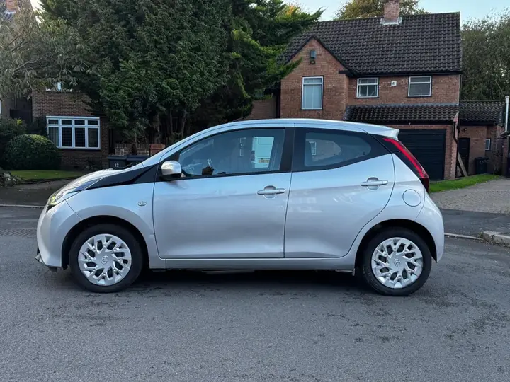 Toyota Aygo 2021 photo 4