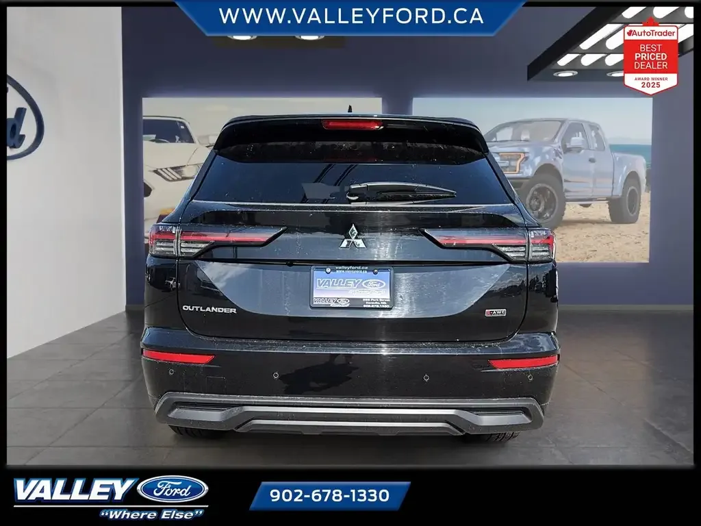 Mitsubishi Outlander 2025 photo 3