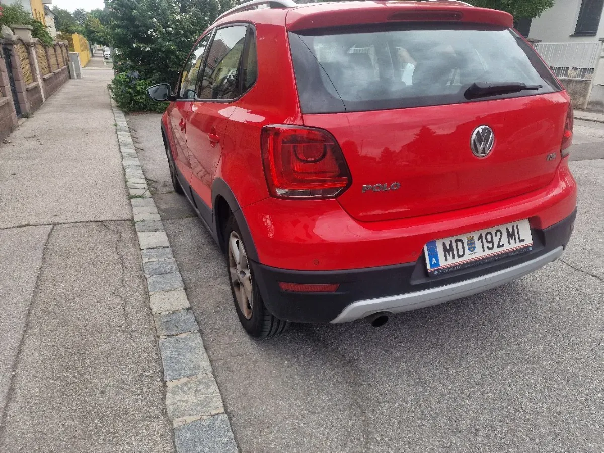Volkswagen Polo 2013 photo 3
