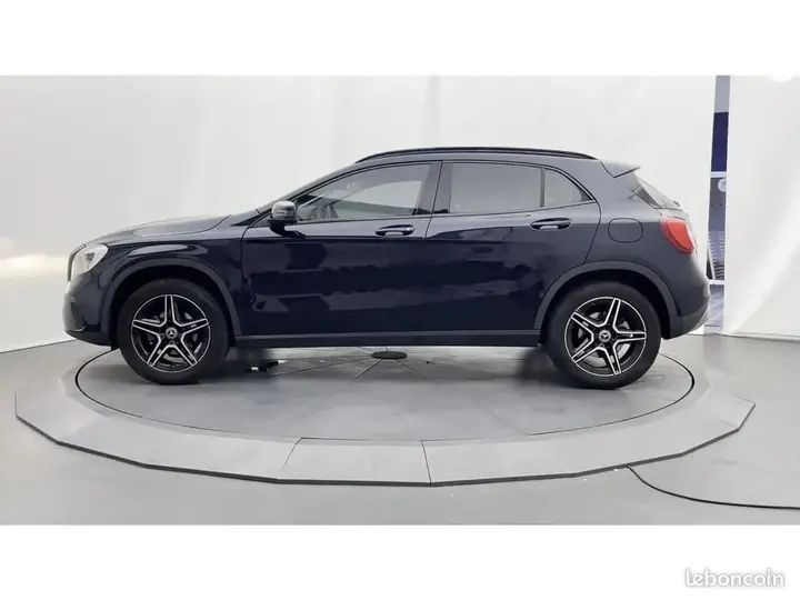 Mercedes-Benz Gla 2017 photo 5