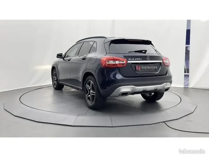 Mercedes-Benz Gla 2017 photo 4