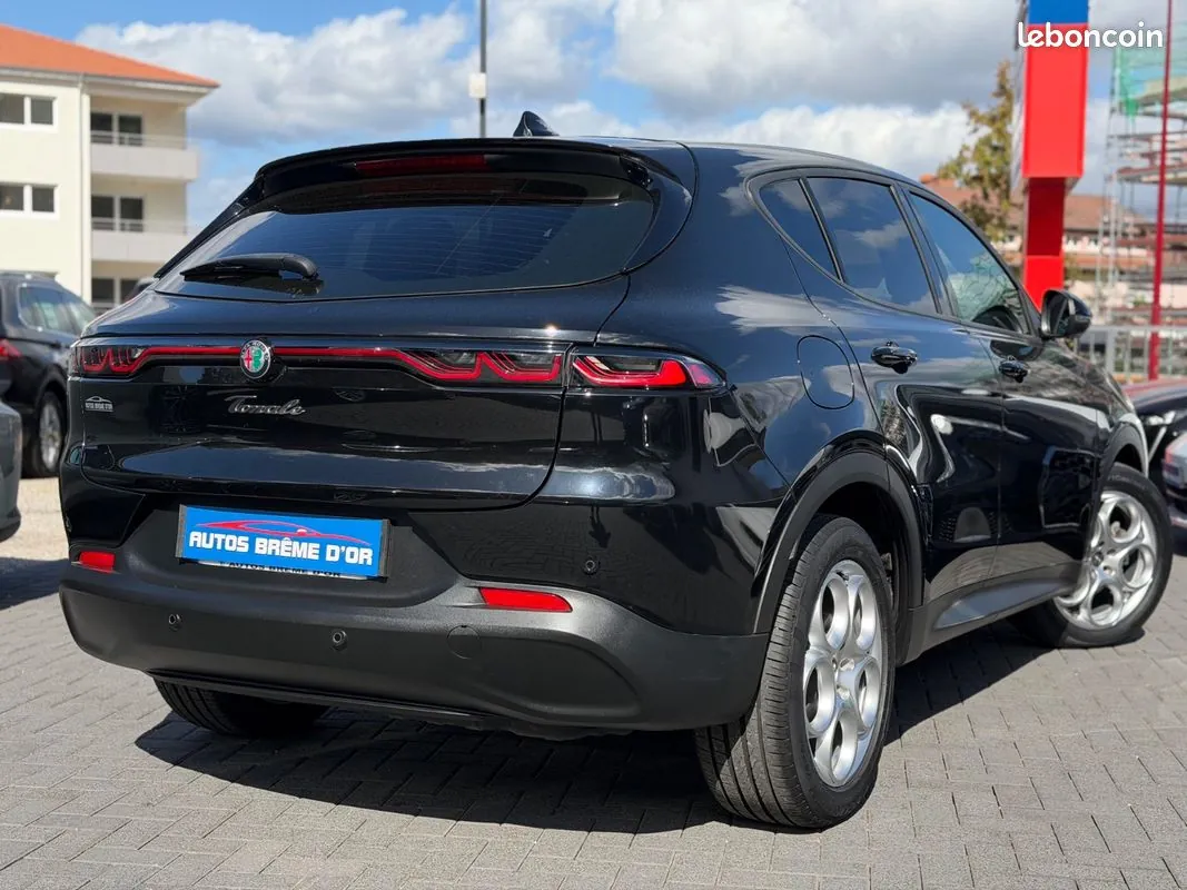 Alfa Romeo Tonale 2023 photo 2