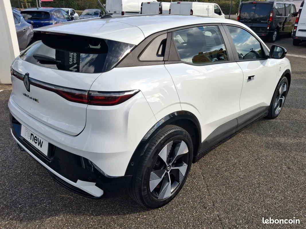 Renault Megane 2022 photo 5