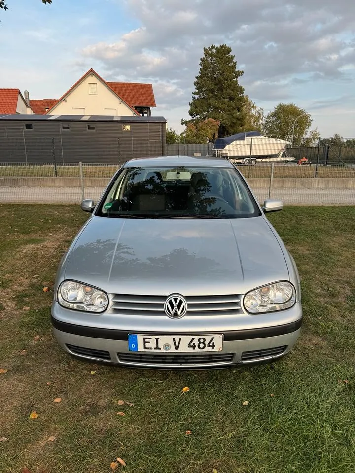 Volkswagen Golf 4