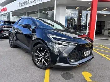 Toyota C-Hr 2024 photo 2