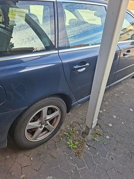 Volvo V70 2015 photo 2
