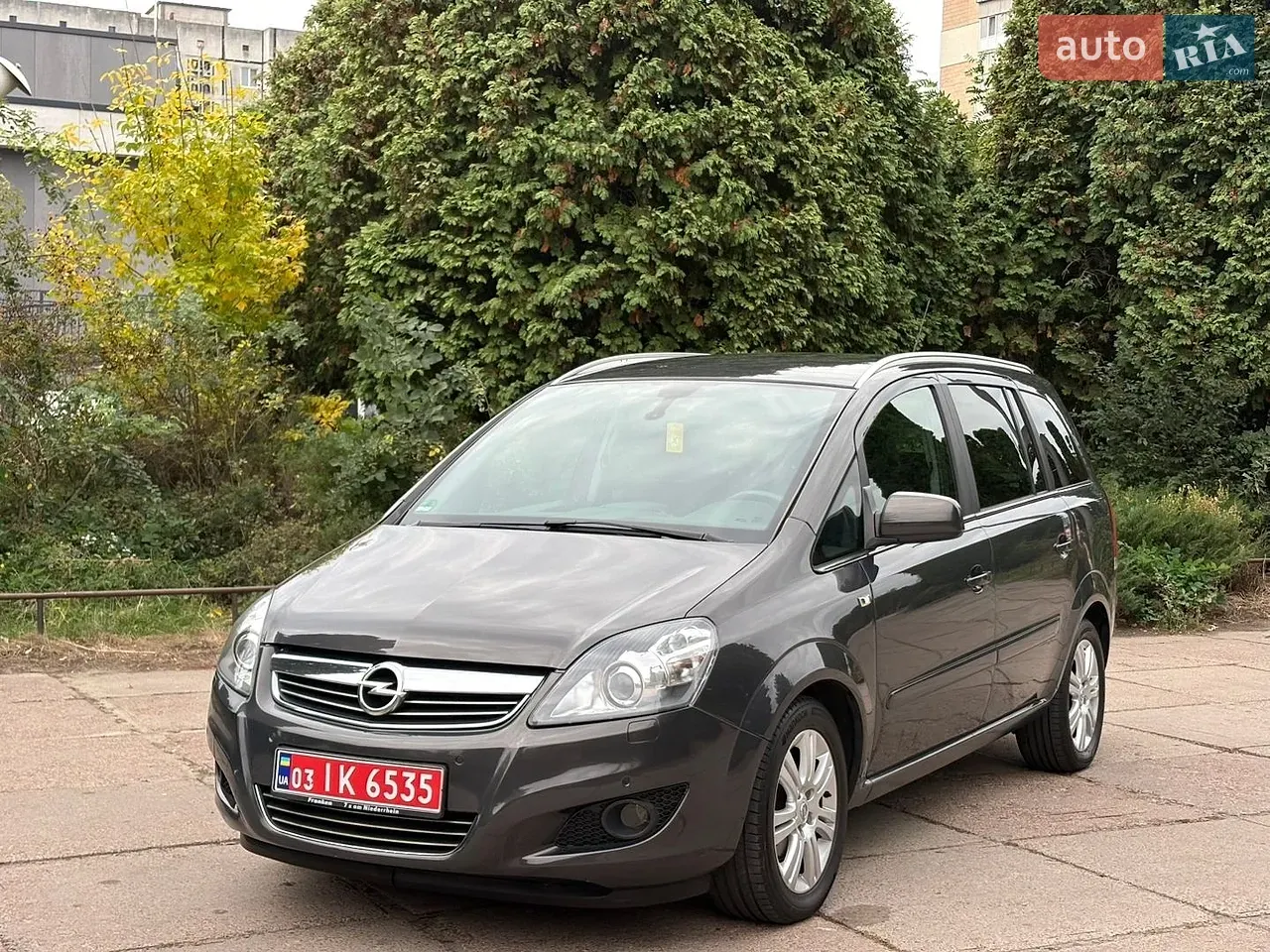 Opel Zafira 2013 photo 3