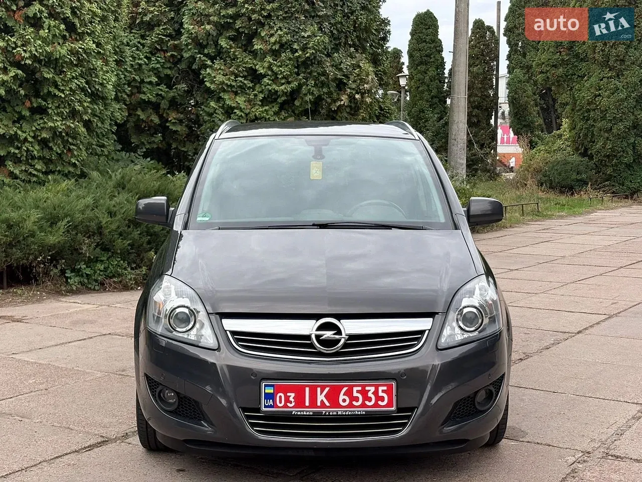 Opel Zafira 2013 photo 4