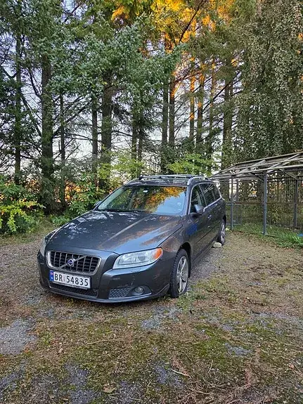 Volvo V70 2008 photo 4