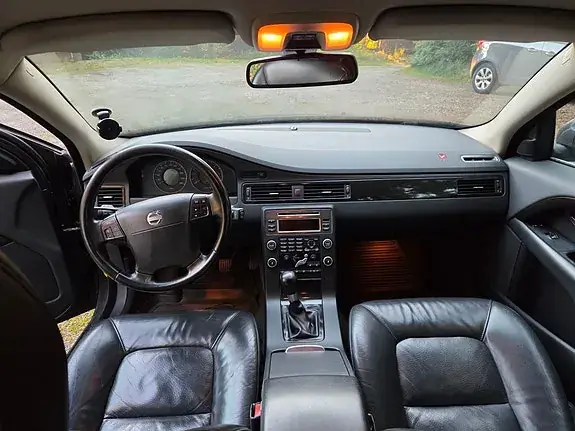Volvo V70 2008 photo 5
