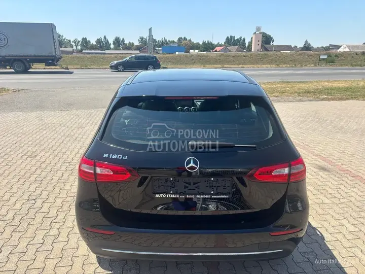 Mercedes-Benz B 180 2021 photo 4