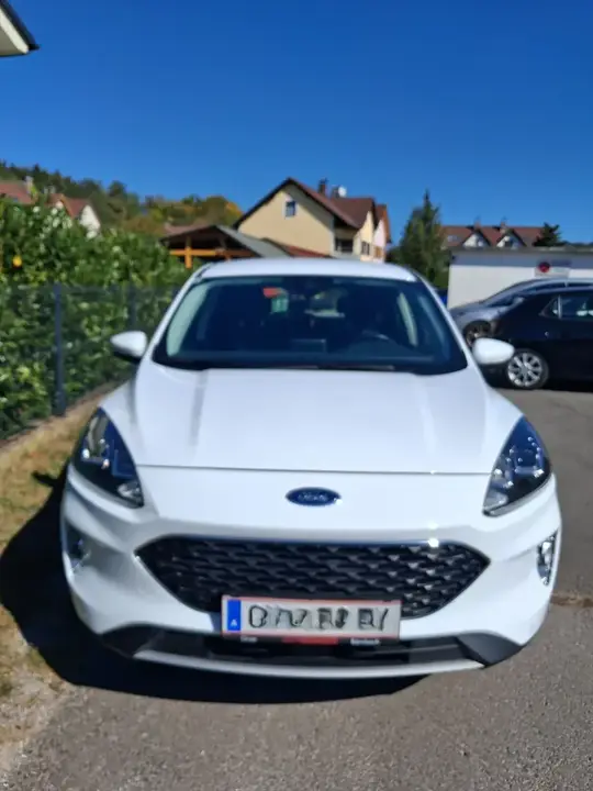 Ford Kuga 2021 photo 3