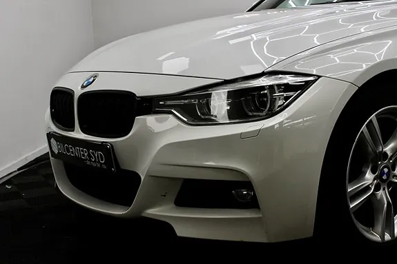 BMW 320 2019 photo 2