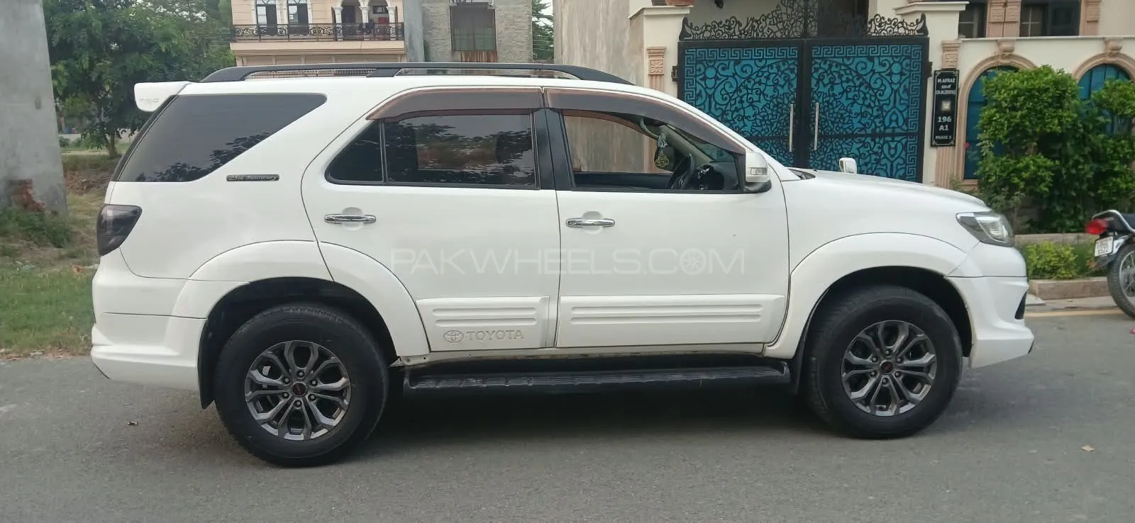 Toyota Fortuner
