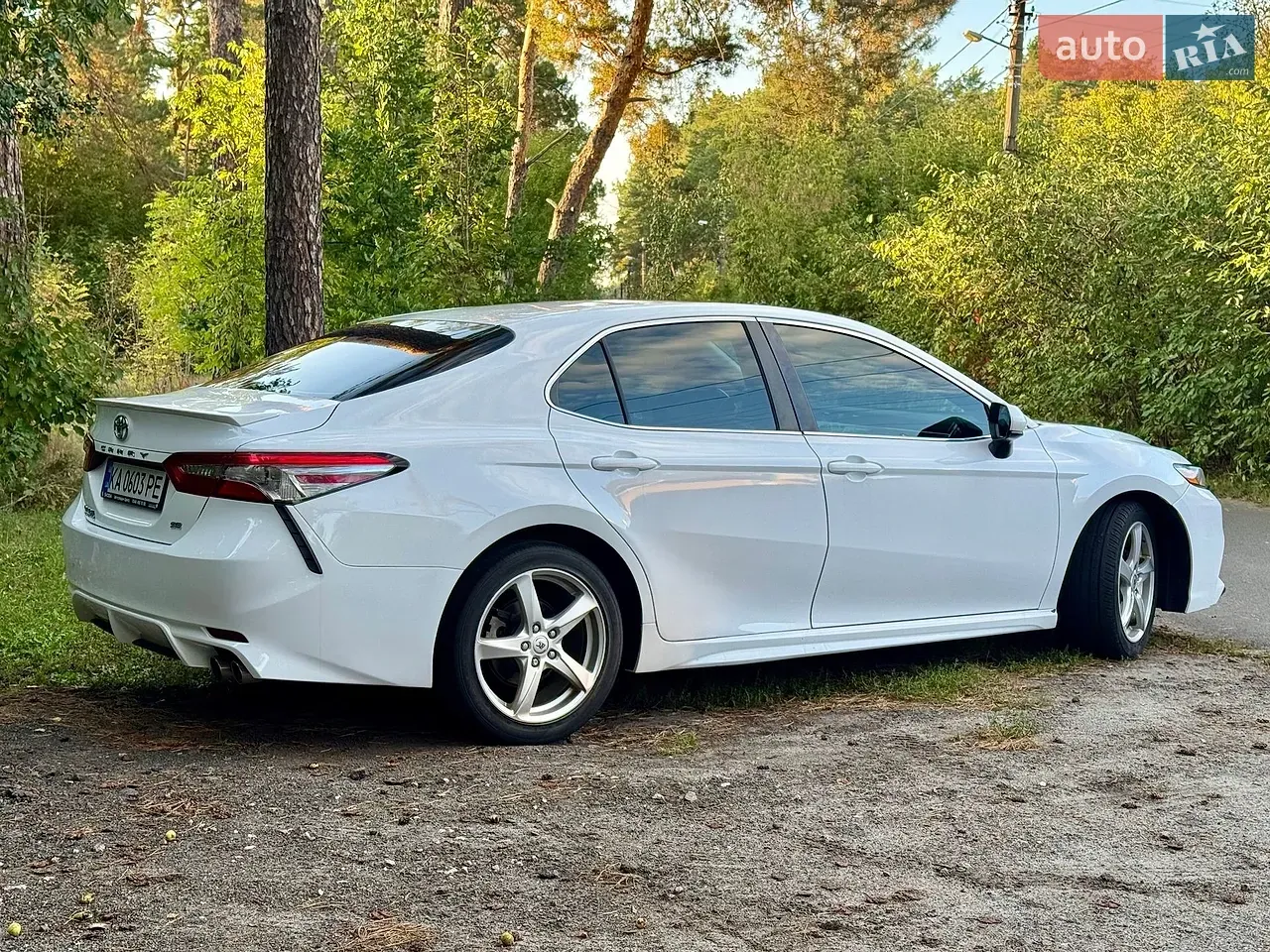 Toyota Camry 2017 photo 4