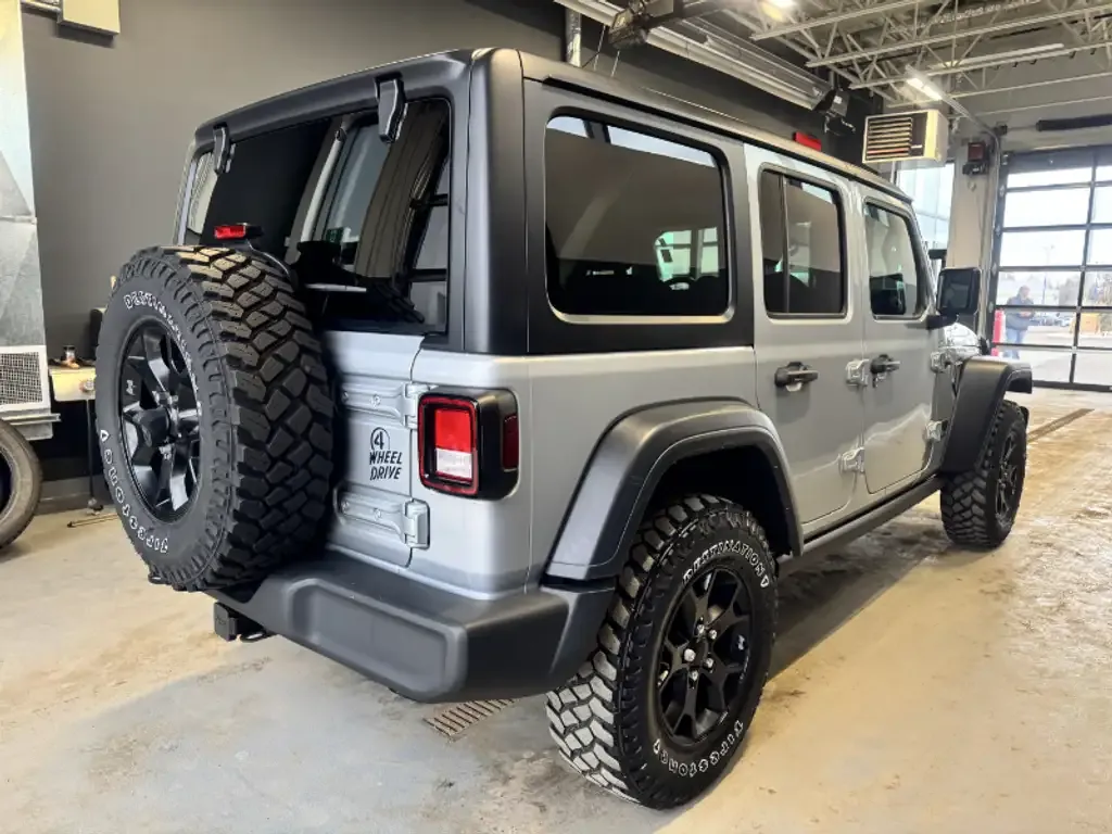 Jeep Wrangler 2023 photo 4