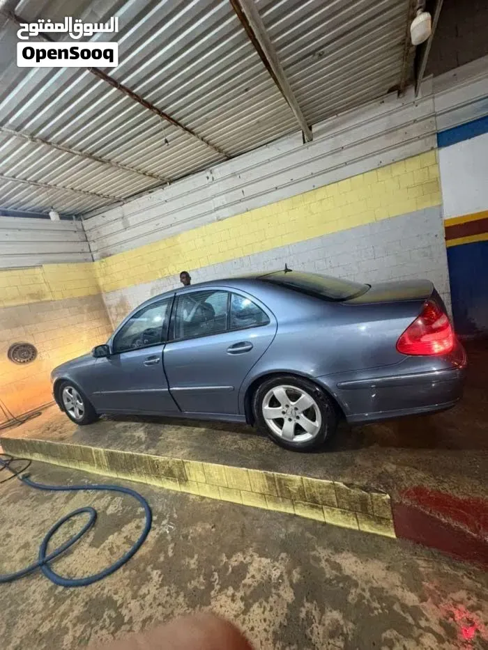 Mercedes-Benz E-Class 2007 photo 3