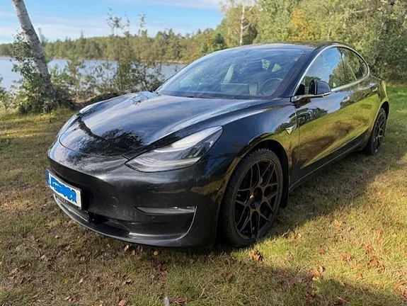 Tesla Model 3 2019 photo 3