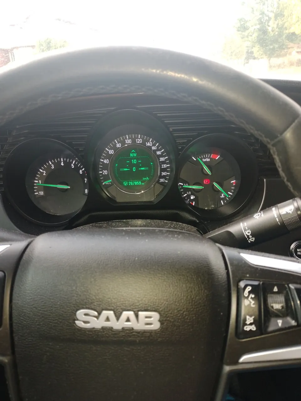 Saab 9-5 2011 photo 3
