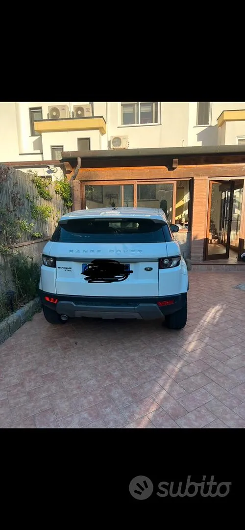 Land Rover Range Rover Evoque 2015 photo 3