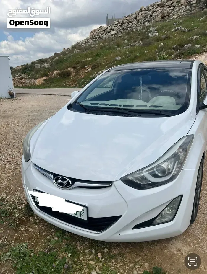 Hyundai Elantra 2015 photo 2