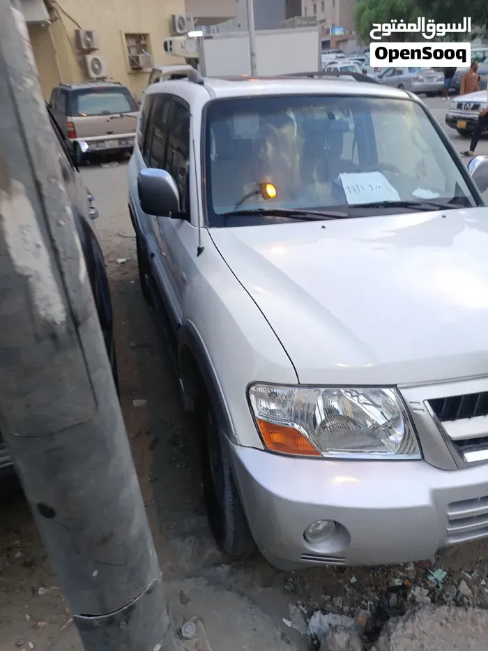 Mitsubishi Pajero 2006 photo 3