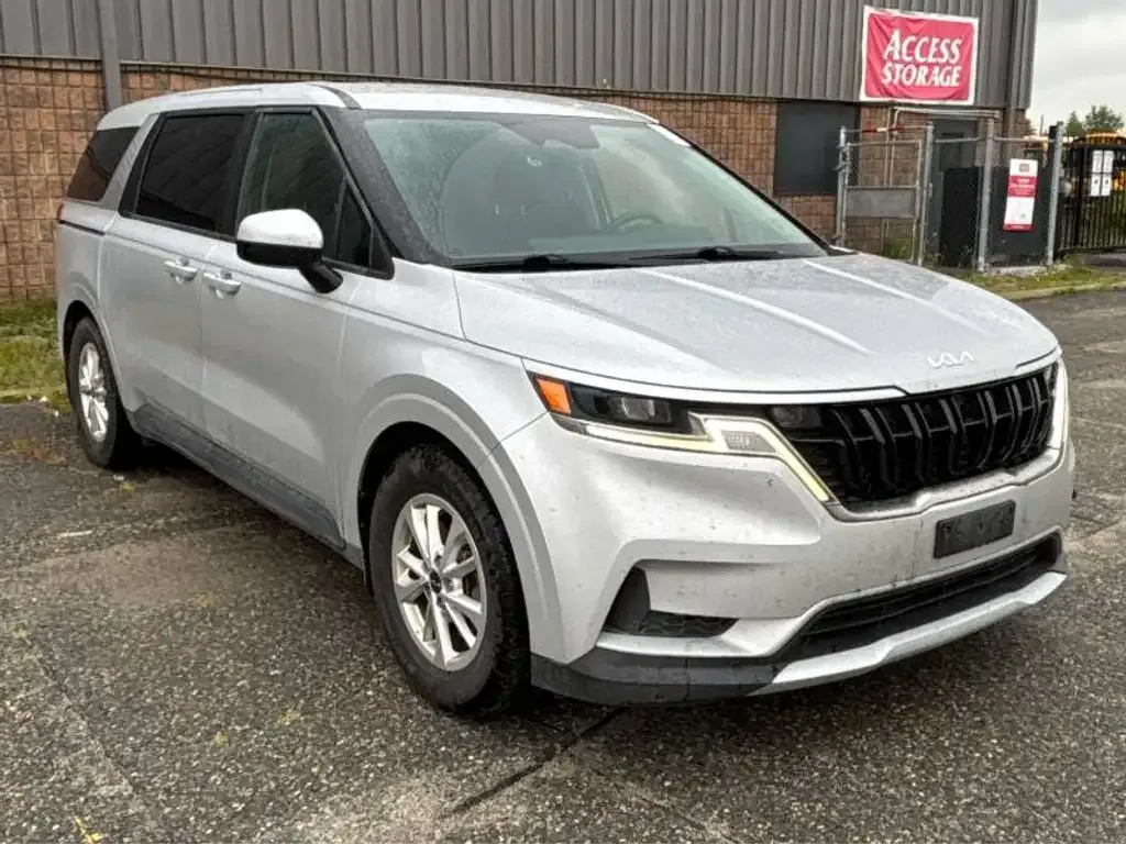 Kia Carnival 2023 photo 3