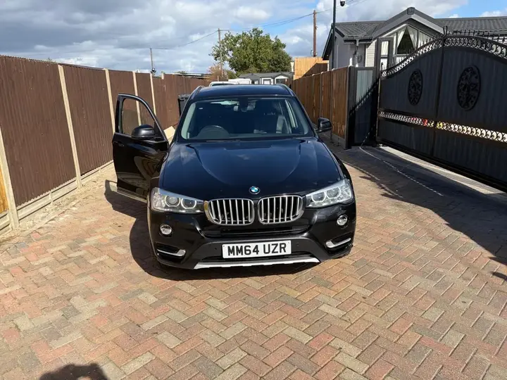 BMW X3 2014 photo 2