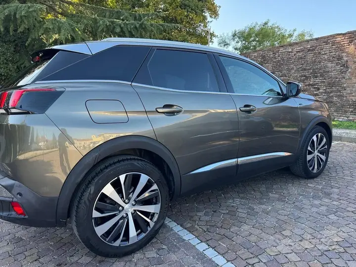 Peugeot 3008 2018 photo 3