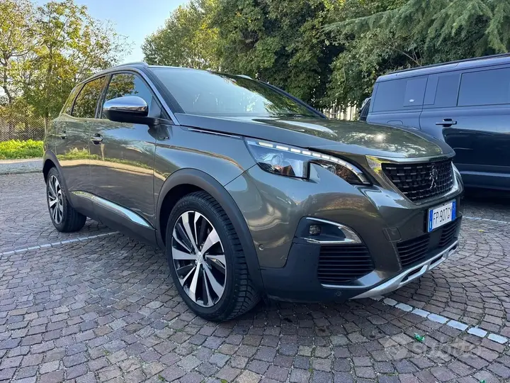 Peugeot 3008 2018 photo 4