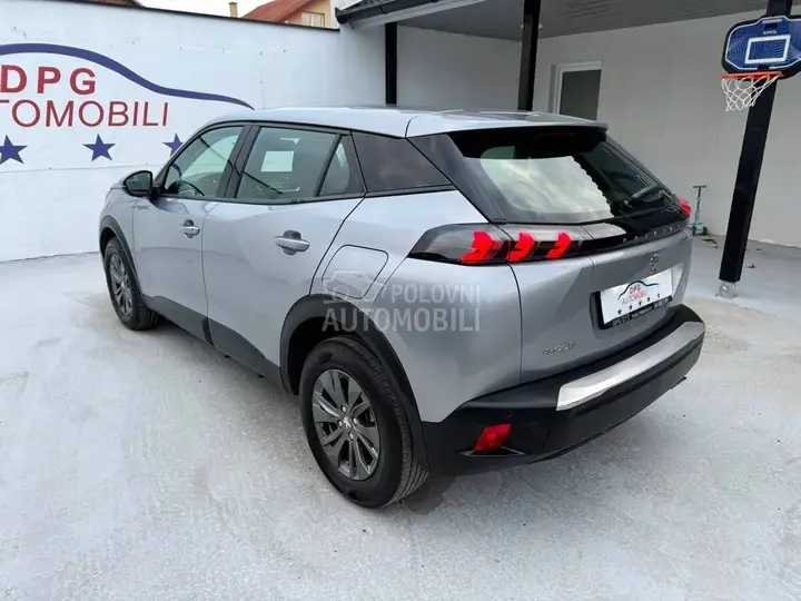 Peugeot 2008 2021 photo 4
