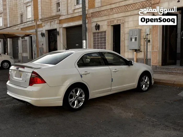 Ford Fusion 2012 photo 3