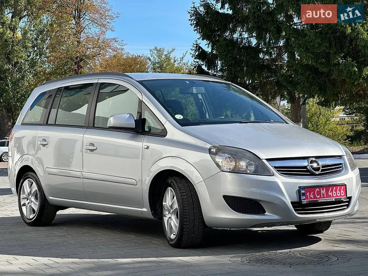 Opel Zafira 2014 photo 4
