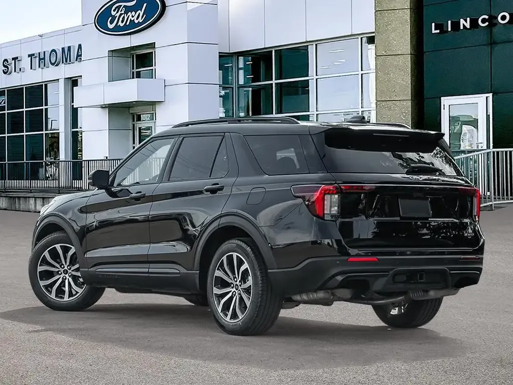 Ford Explorer 2026 photo 4