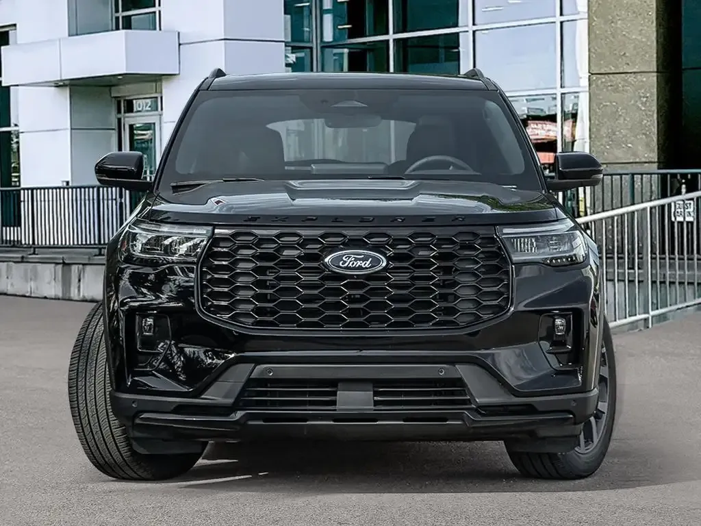 Ford Explorer 2026 photo 2