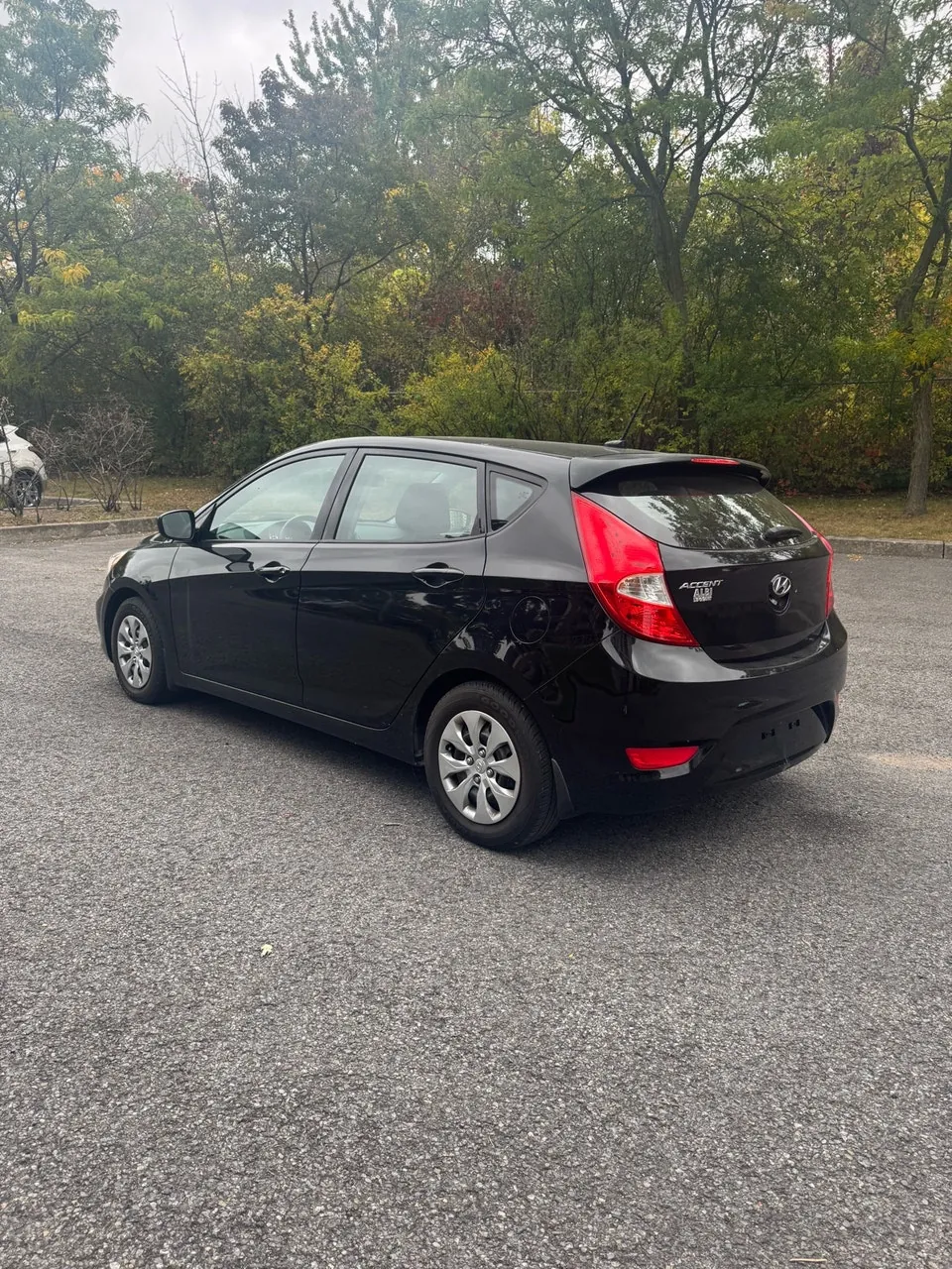 Hyundai Accent 2017 photo 3