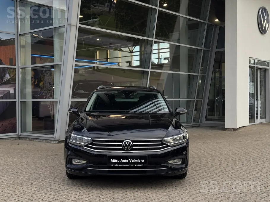 Volkswagen Passat 2021 photo 2
