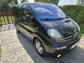 Opel Vivaro 2005 photo 2