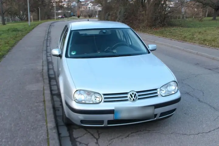 Volkswagen Golf 4