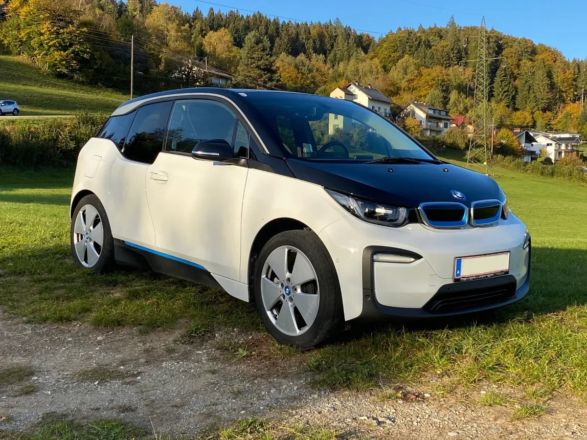 BMW I3